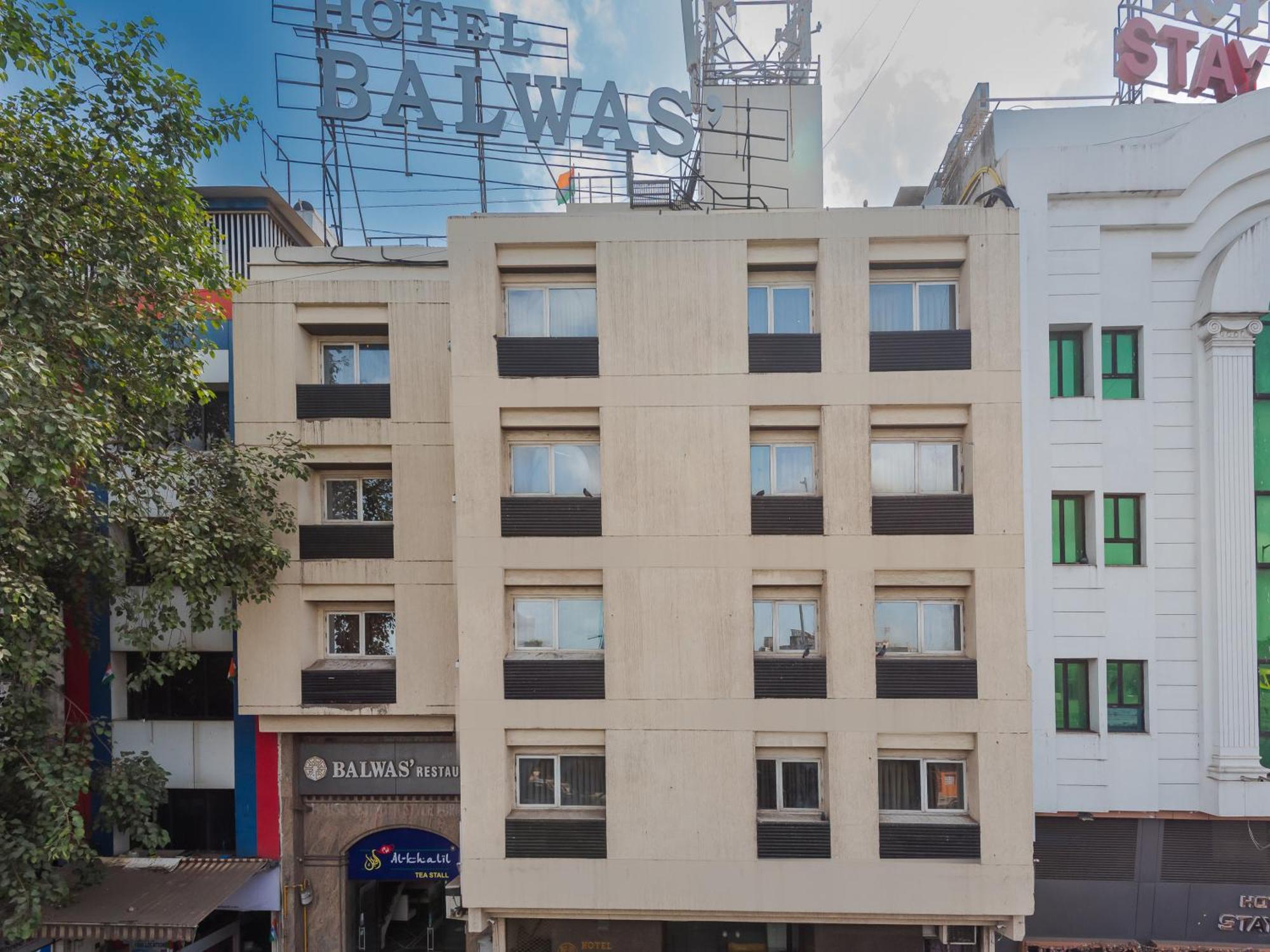 Hotel Balwas Surat Exterior photo